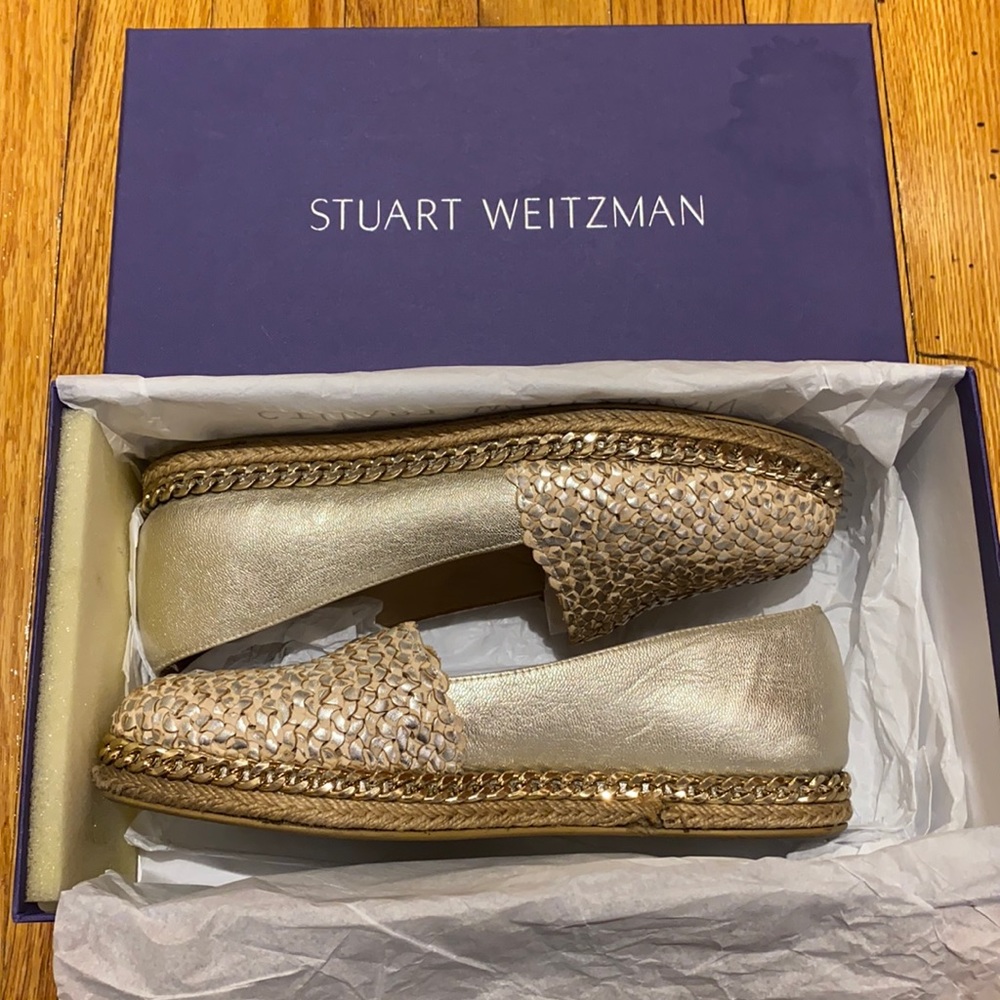 Stuart Weitzman Gold Espadrille Flats (Chain detail weave design) Size 6
